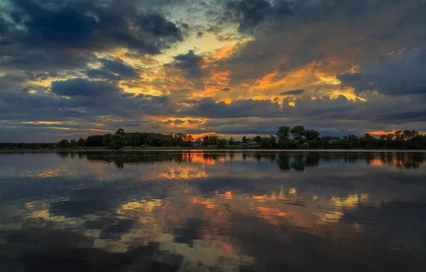 Tetap Seimbang saat Hari Bergerak Berbeda